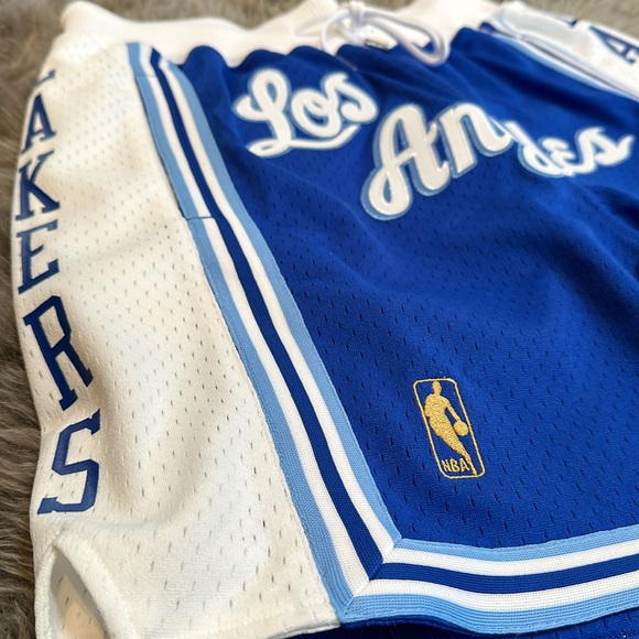 Los Angeles Lakers Mitchell & Ness Authentic NBA x Just Don Mesh '96/97 Shorts - Picture 2 of 4